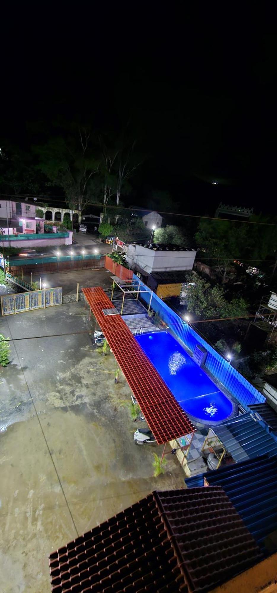 Blue Bell Homestay Lonavala Extérieur photo